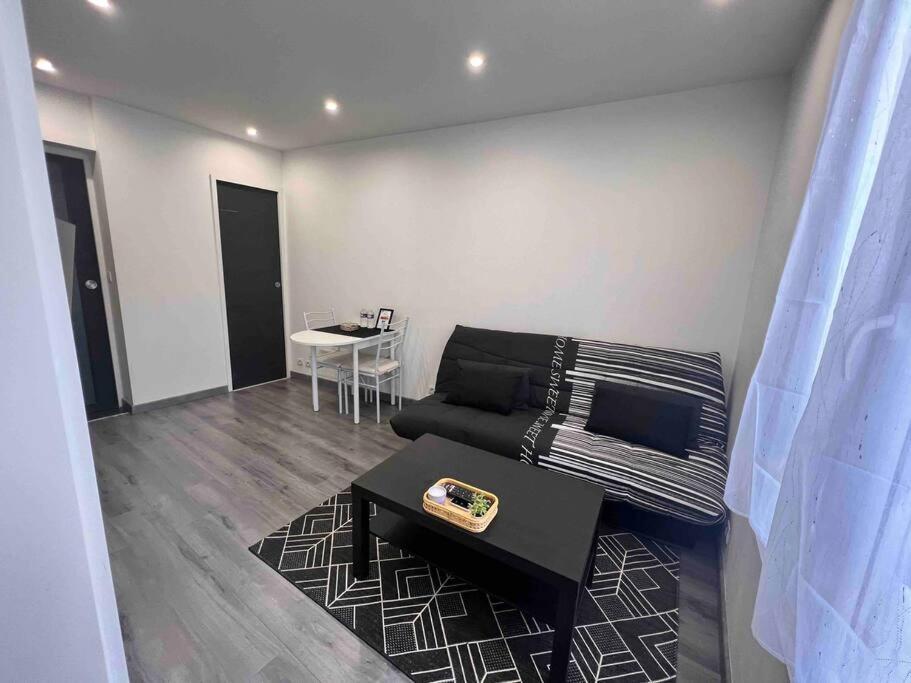 Appartamento Beau T2 A Arcueil Proche Rer B. Esterno foto